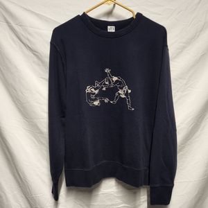 Uniqlo Hokusai Blue Crewneck Sumo Wrestler Sweater